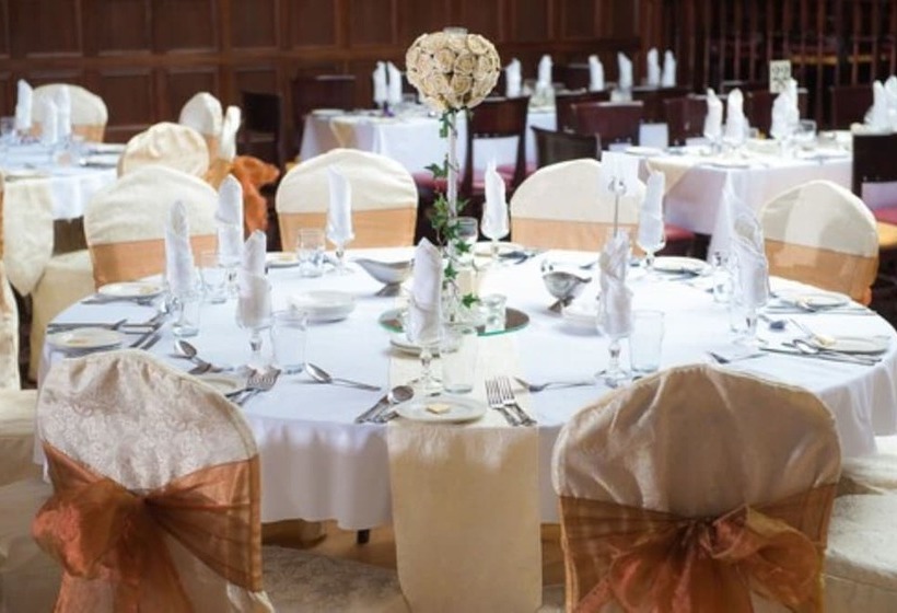 فندق Allingham Arms