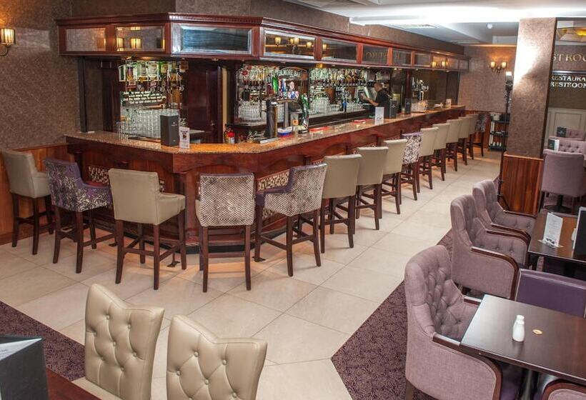 فندق Allingham Arms