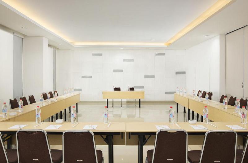 Amaris Hotel Simpang Lima