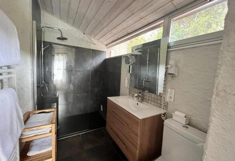 فندق Auberge Val Moureze Hôtel & Spa