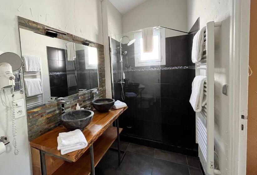 فندق Auberge Val Moureze Hôtel & Spa