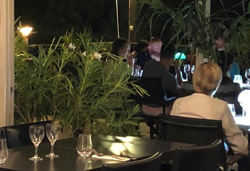 호텔 Auberge Val Moureze Hôtel & Spa