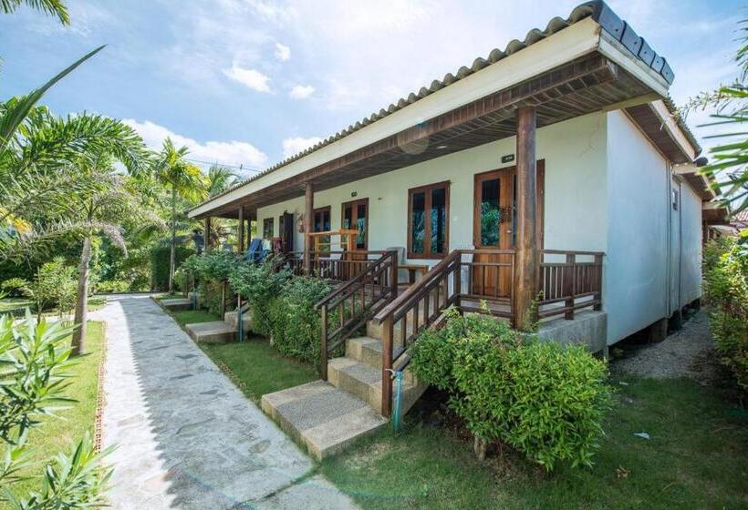 酒店 Baan Rabieng Resort