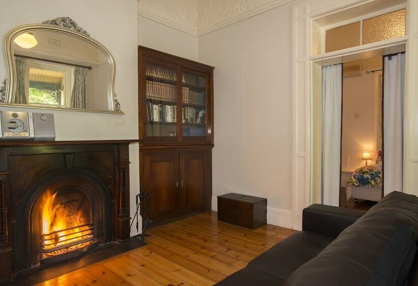 Отель Barossa Dreams