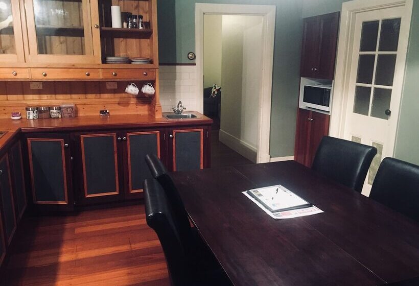 Отель Barossa Dreams