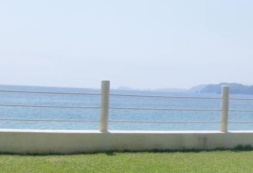 هتل Barra De Navidad