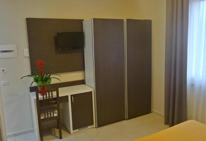 בית מלון כפרי Bergamo