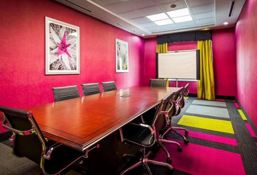 فندق Best Western Plus Dilley Inn & Suites