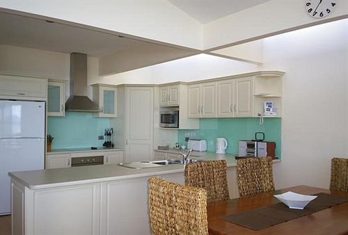 فندق Birubi Holiday Homes