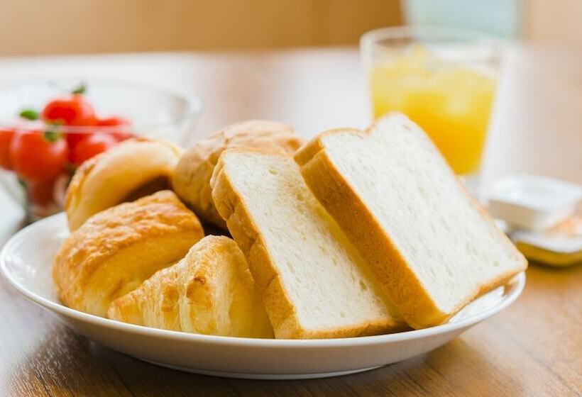 Candeo Hotels Fukuoka Tenjin