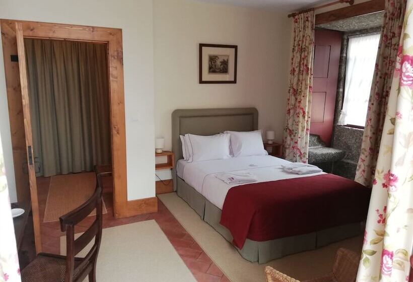 فندق Casa Da Portela De Sampriz