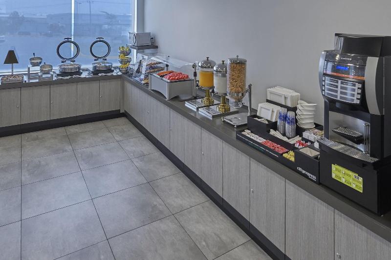 ホテル City Express Junior By Marriott Toluca Aeropuerto