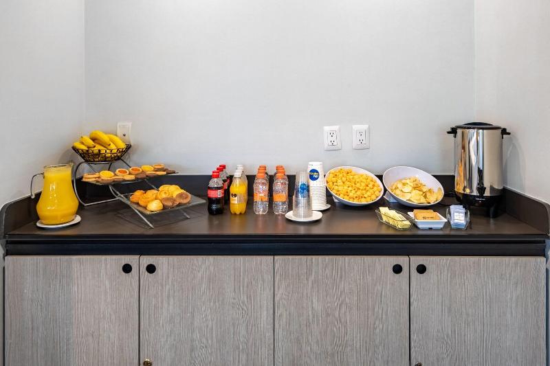 ホテル City Express Junior By Marriott Toluca Aeropuerto