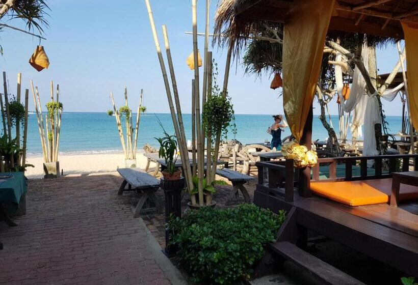 فندق Clean Beach Resort