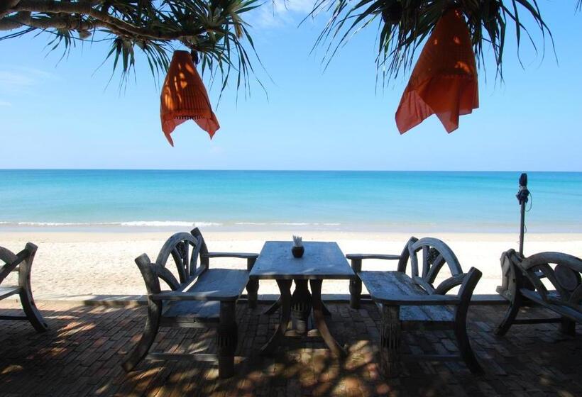 فندق Clean Beach Resort