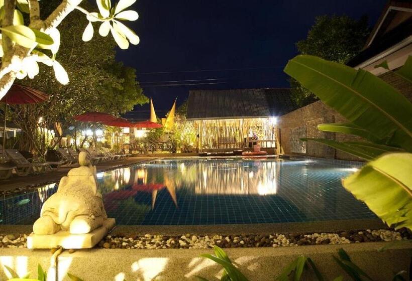 فندق Clean Beach Resort