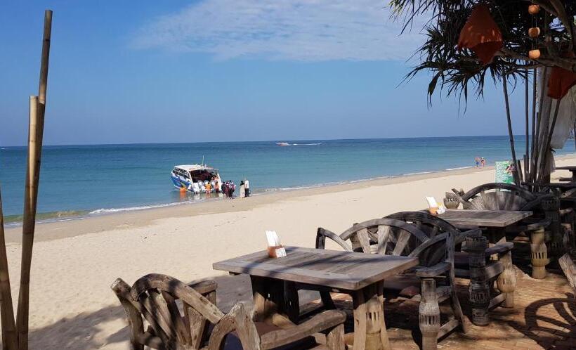 فندق Clean Beach Resort