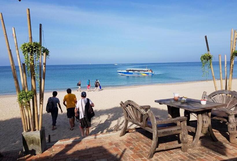 فندق Clean Beach Resort