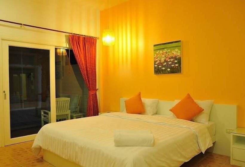 호텔 Clear House Phuket