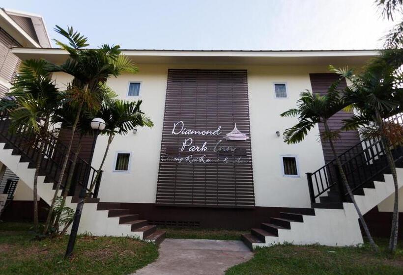 Отель Diamond Park Inn Chiangrai & Resort