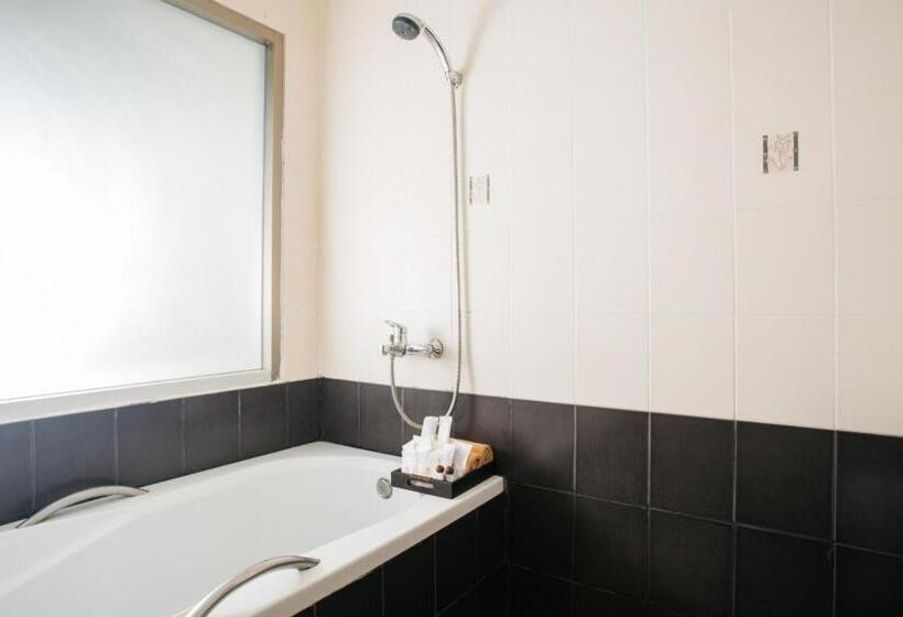 Отель Diamond Park Inn Chiangrai & Resort