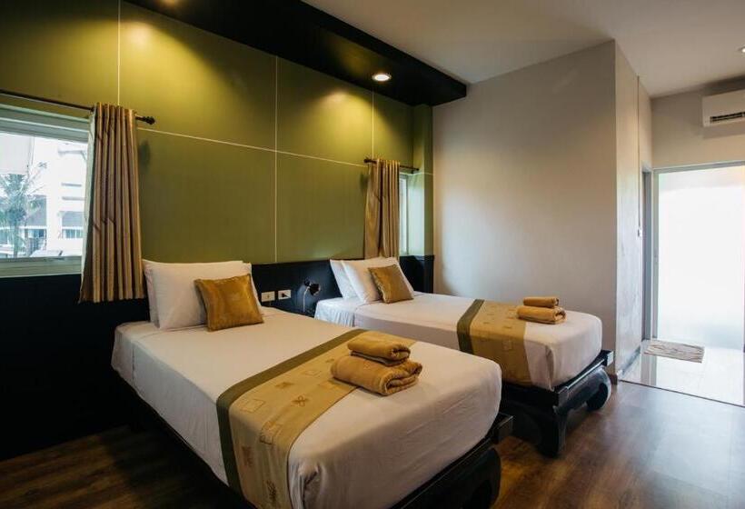 Отель Diamond Park Inn Chiangrai & Resort