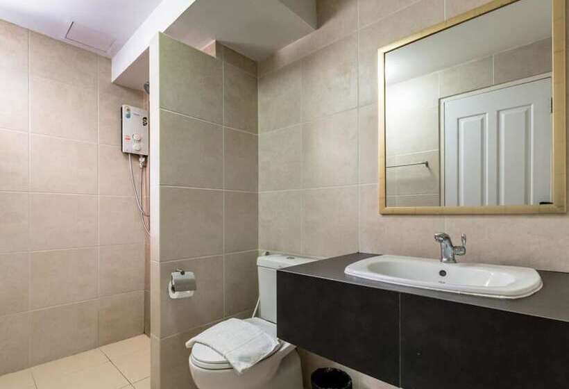 Отель Double Two At Sathorn