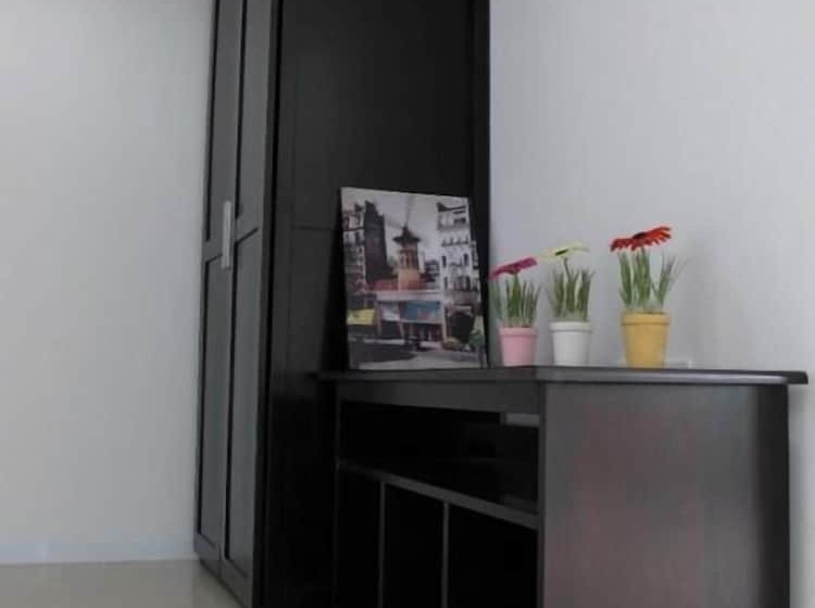 בית מלון כפרי Double Two At Sathorn