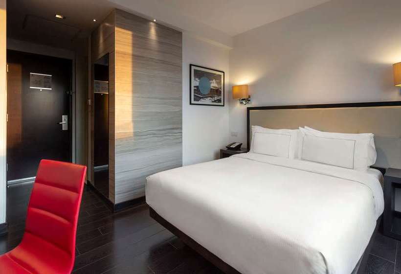 هتل Doubletree By Hilton Guadalajara Centro Historico