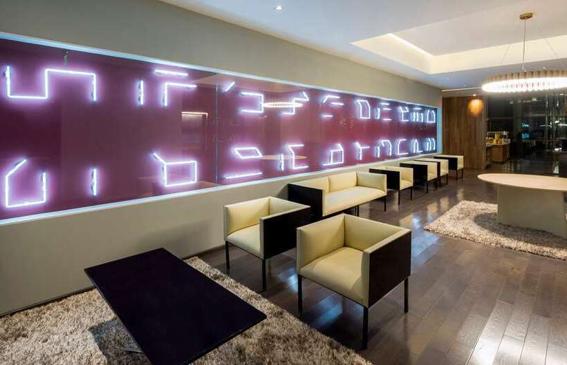 هتل Doubletree By Hilton Guadalajara Centro Historico