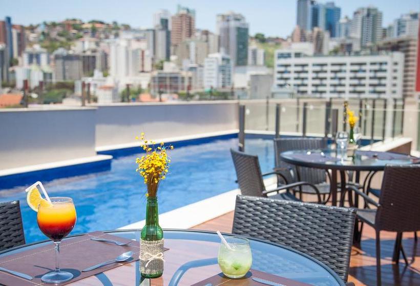 酒店 Esuites Virginia Luxemburgo Bh