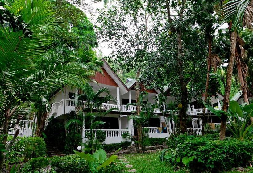 فندق Full Moon Beach Resort