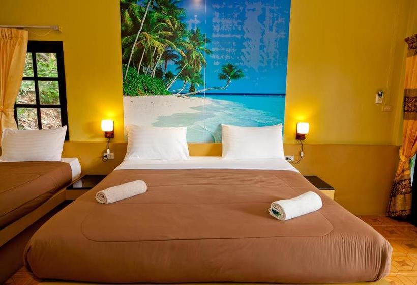 فندق Full Moon Beach Resort