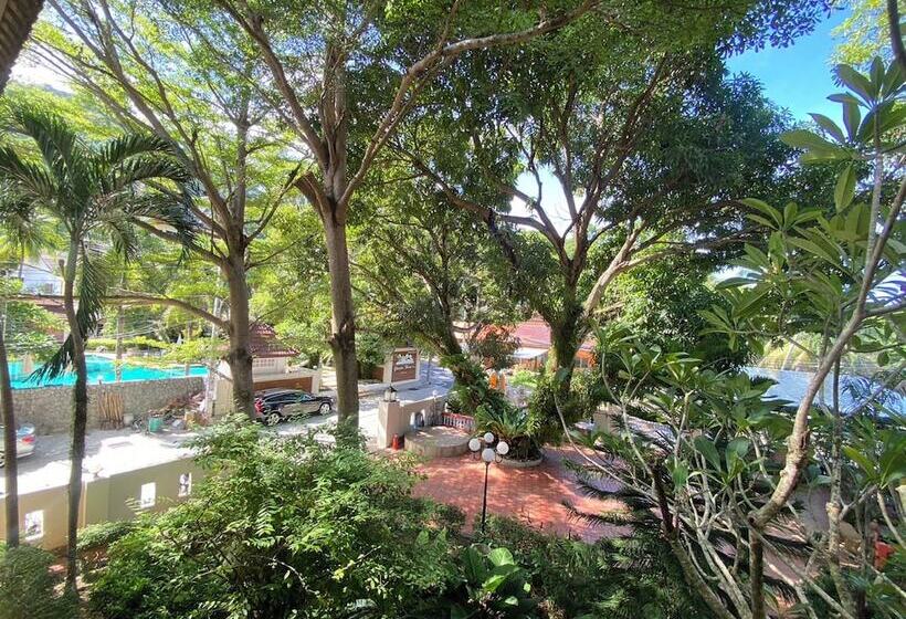 호텔 Garden Home Kata