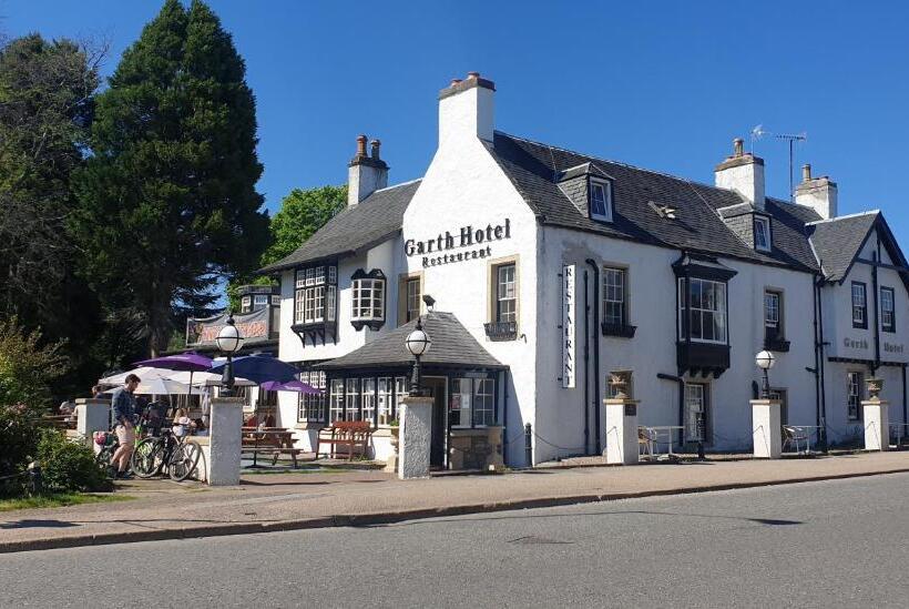 בית מלון כפרי Garth