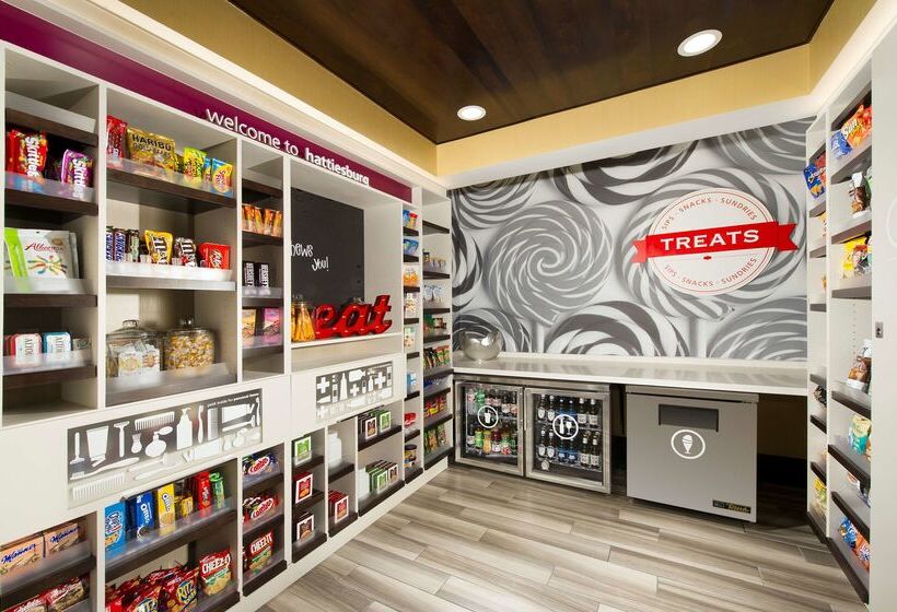 Отель Hampton Inn By Hilton Hattiesburg