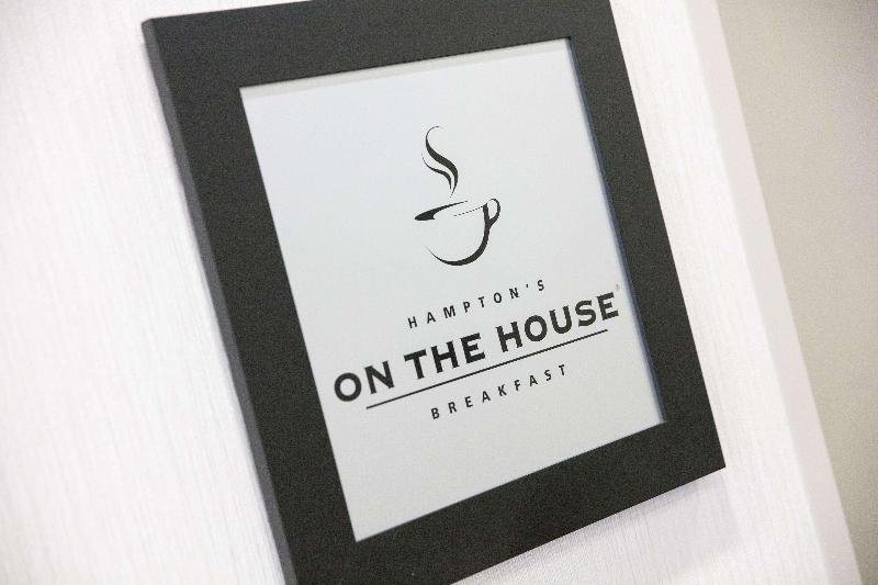 هتل Hampton Inn Toledo/oregon