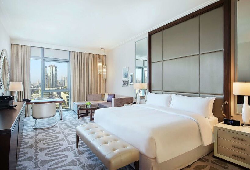 هتل Hilton Dubai Al Habtoor City