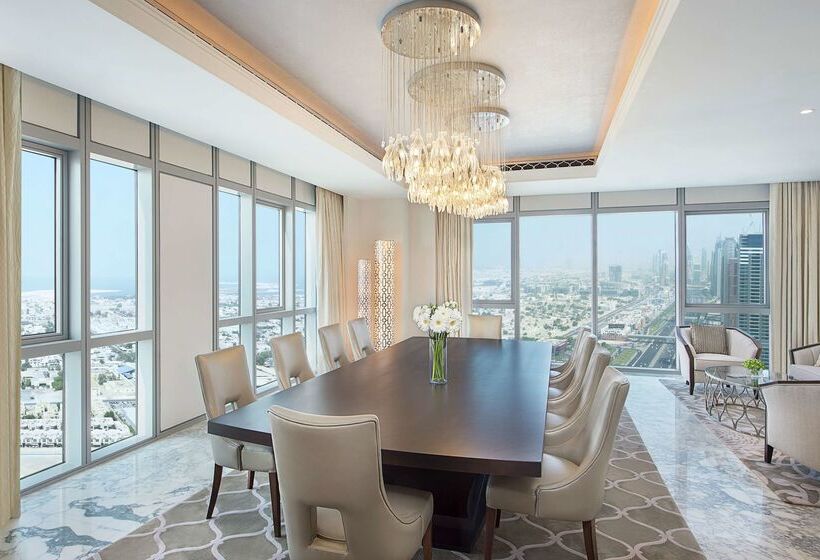 هتل Hilton Dubai Al Habtoor City