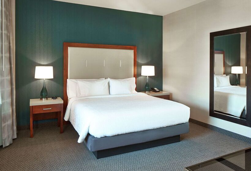 בית מלון כפרי Hilton Garden Inn Phoenix Downtown