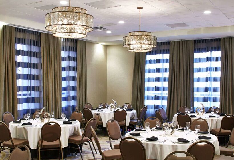 בית מלון כפרי Hilton Garden Inn Phoenix Downtown