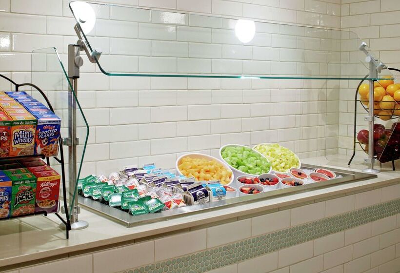 בית מלון כפרי Hilton Garden Inn Phoenix Downtown