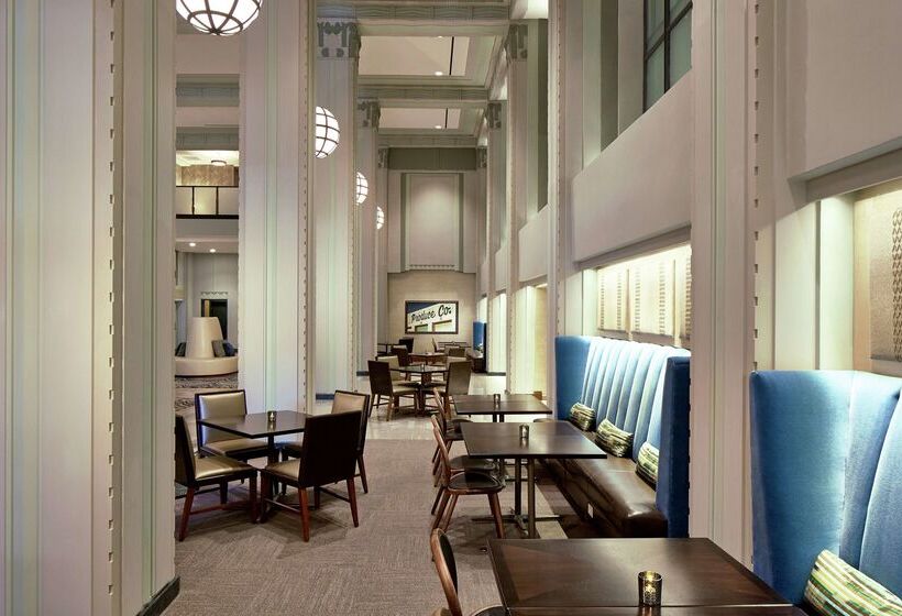 בית מלון כפרי Hilton Garden Inn Phoenix Downtown