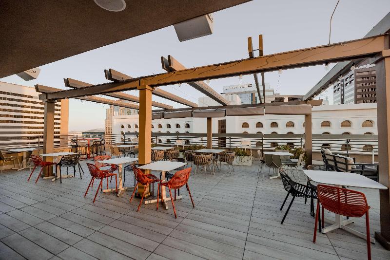 בית מלון כפרי Hilton Garden Inn Phoenix Downtown