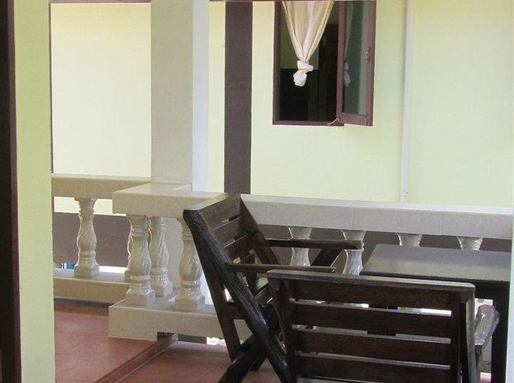 בית מלון כפרי Hin Bhai Resort