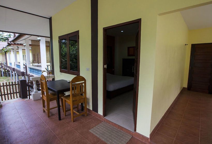 בית מלון כפרי Hin Bhai Resort