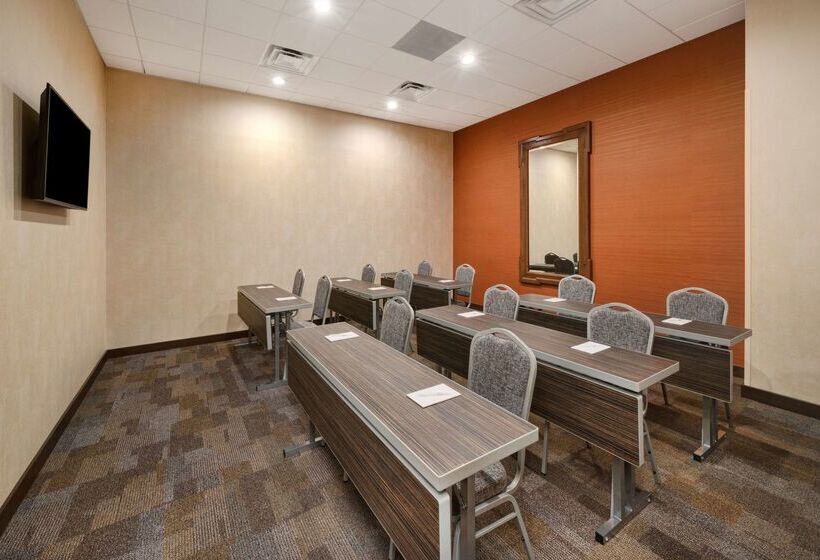 فندق Home2 Suites By Hilton Atlanta Downtown