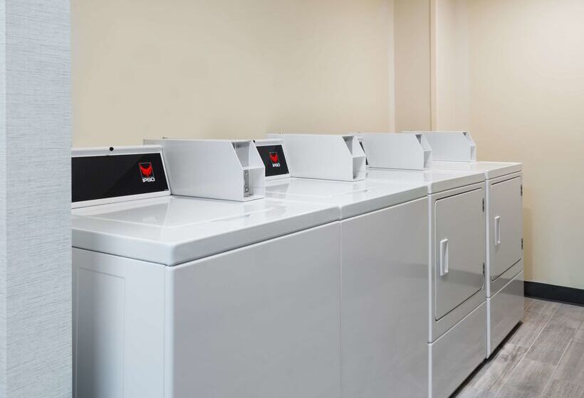 فندق Home2 Suites By Hilton Atlanta Downtown