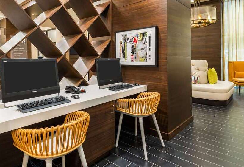 فندق Home2 Suites By Hilton Atlanta Downtown