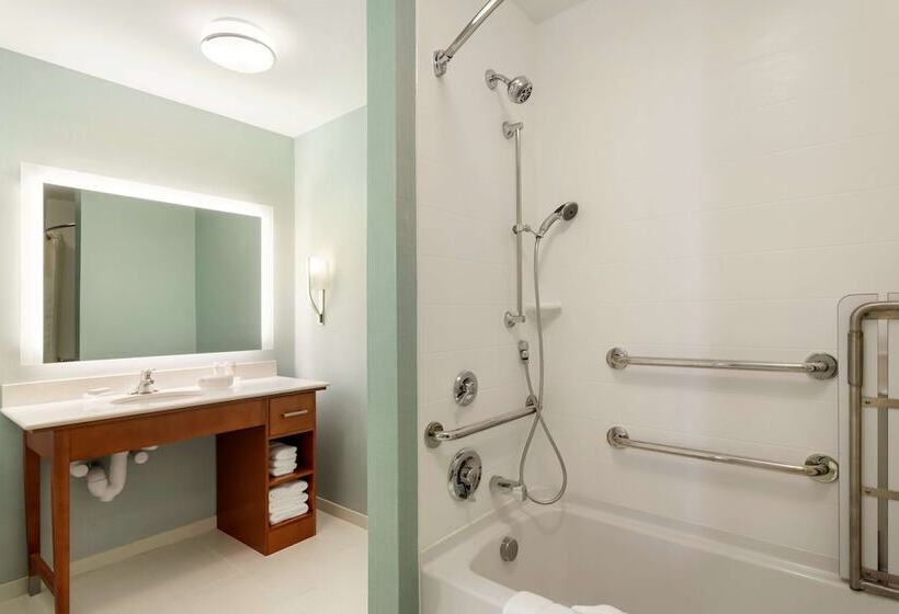 هتل Homewood Suites By Hilton Gateway Hills Nashua